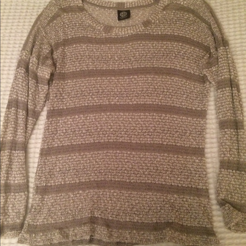 Bobeau gray and white loose knit sweater